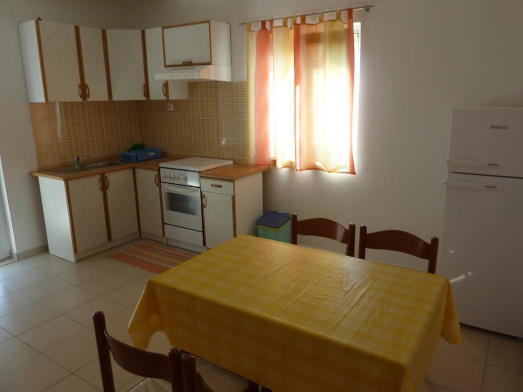 Apartment Nevena Бетина Экстерьер фото
